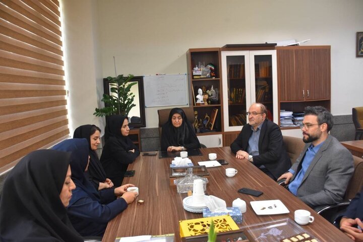 پیام آذری