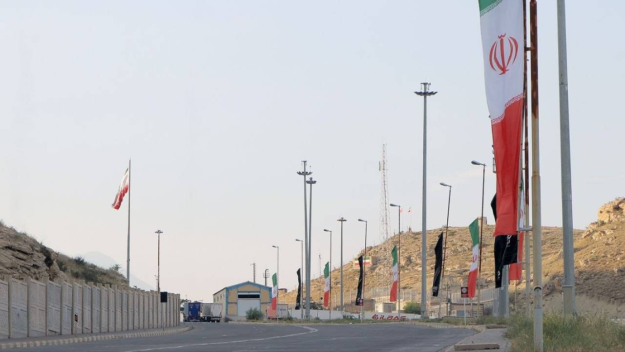پیام آذری