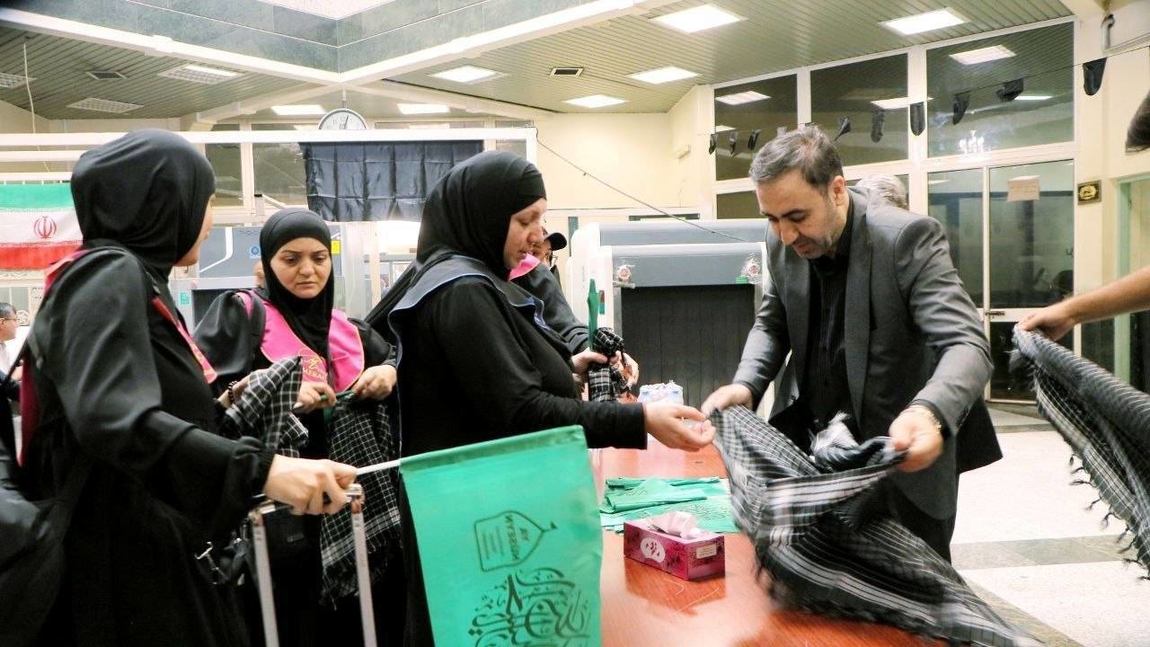 ورود زائران خارجی اربعین حضرت اباعبدالله الحسین (ع) از مرز بازرگان