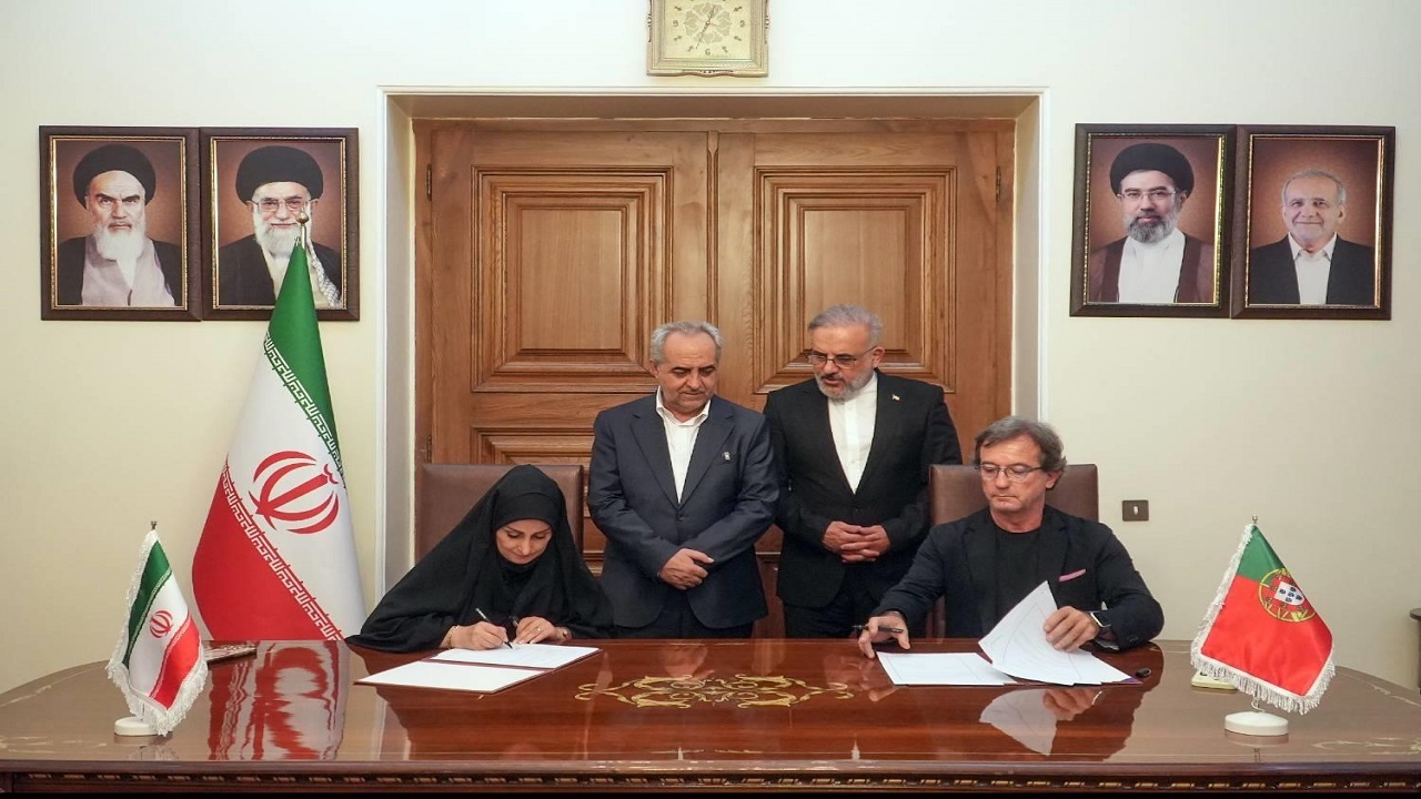 پیام آذری