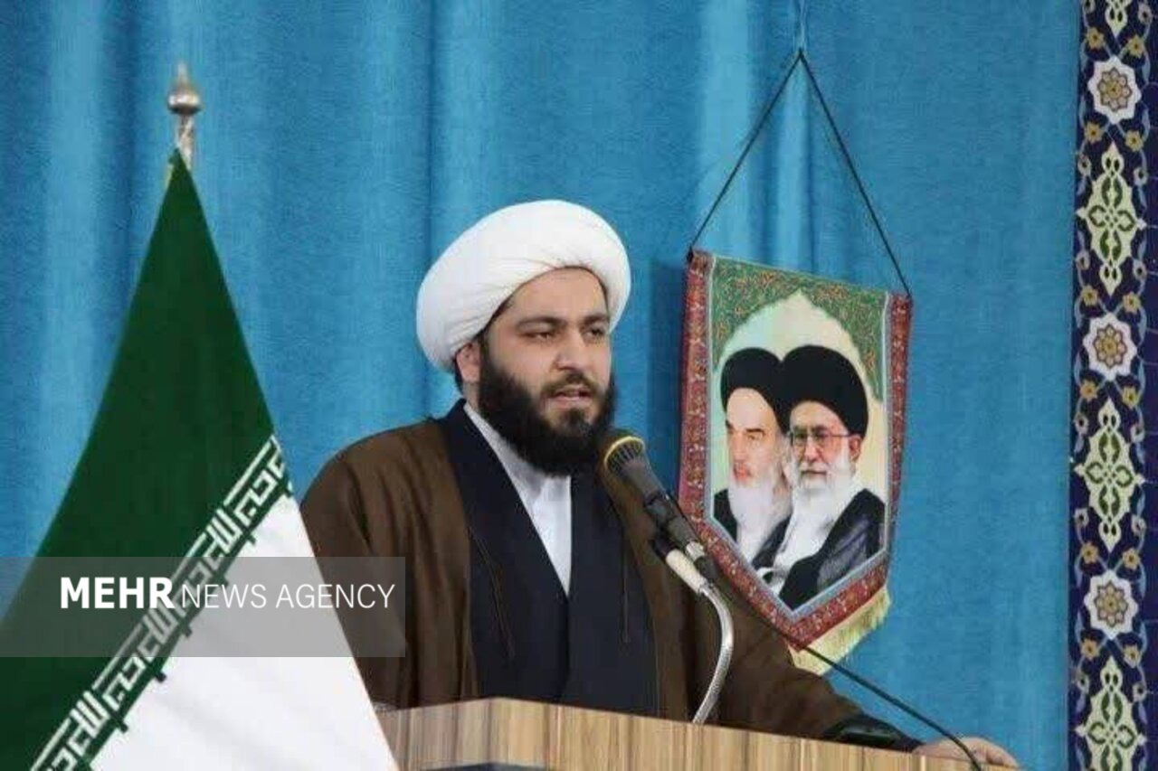 تنگه هرمز آبراه حیاتی و میراث ملی ایران است
