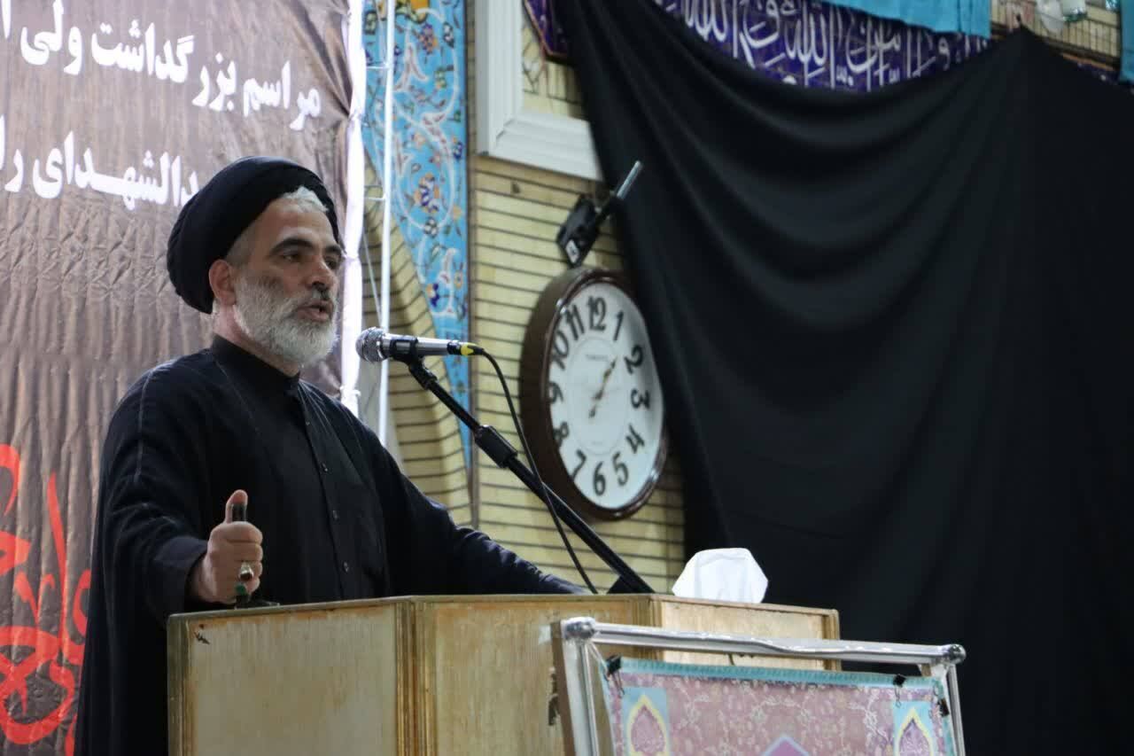 پیام آذری