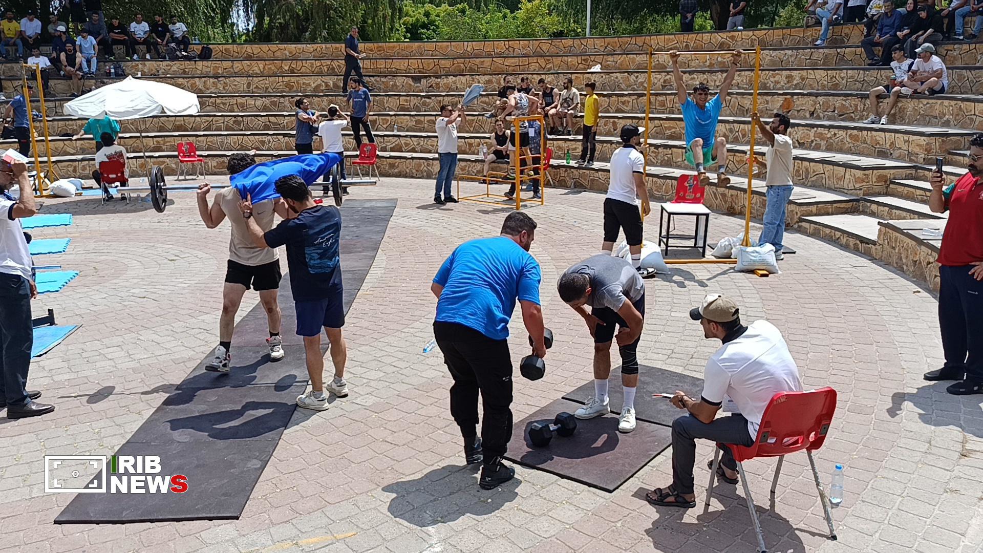 رقابت ۶۰ ورزشکار در فیتنس چلنج مردان در مراغه