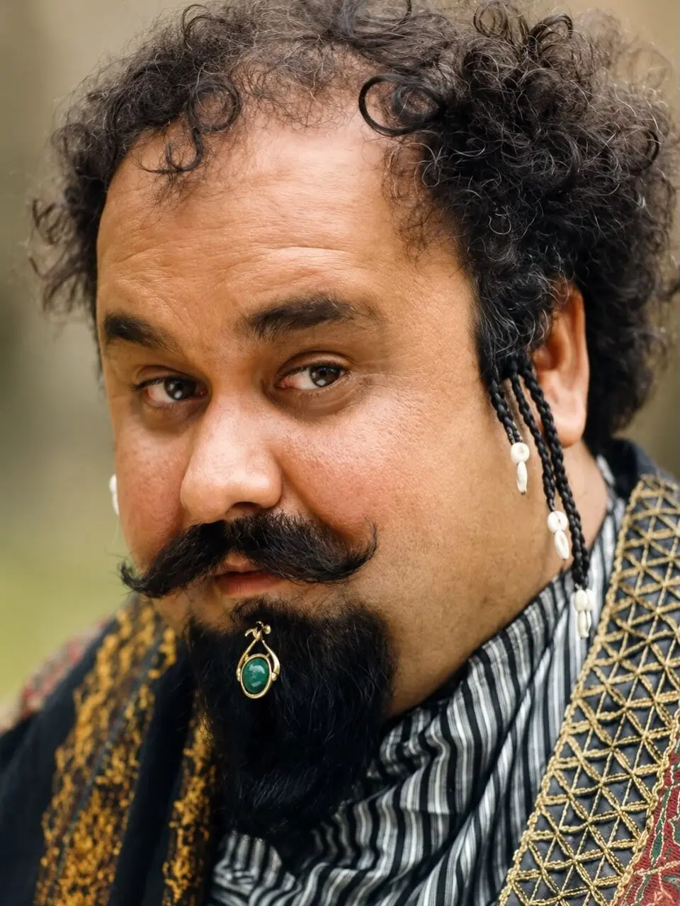 پیام آذری