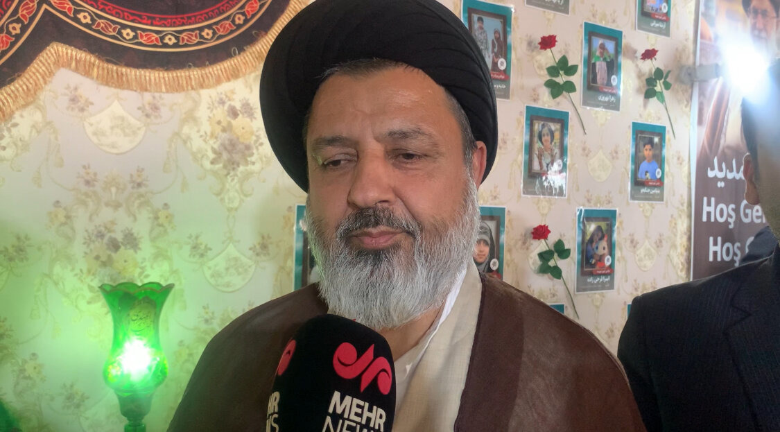 امام جمعه ماکو: اربعین حسینی فرصتی برای خنثی کردن توطئه های دشمنان است