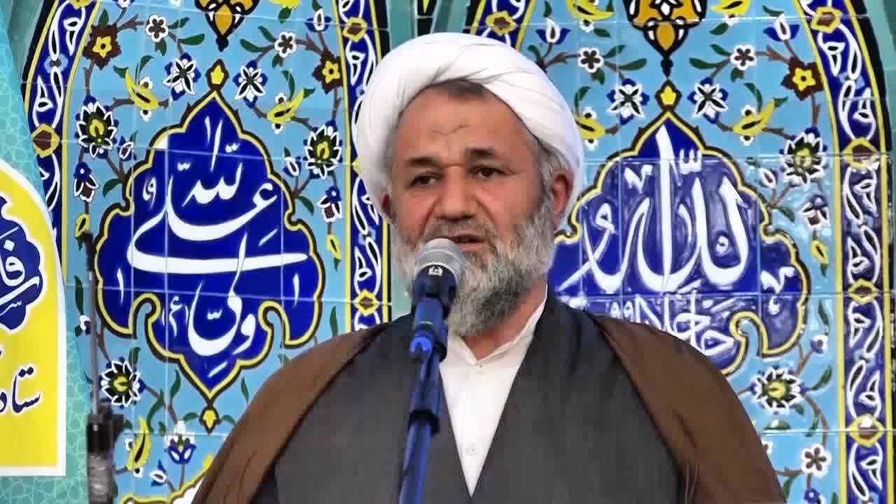 امام جمعه موقت تکاب: تنگه هرمز در دست رزمندگان ایرانی است