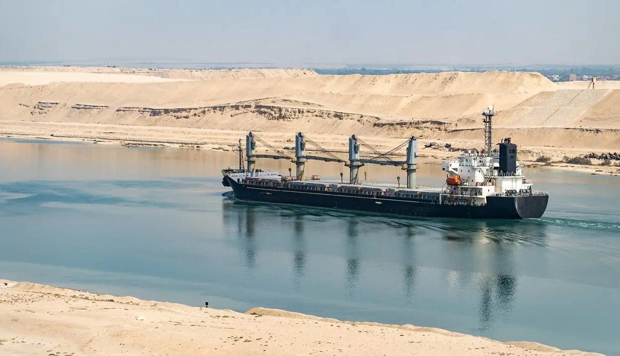 حمله به بندر دمیاط؛ وقتی چند پهپاد می‌توانند اقتصاد جهانی را گروگان بگیرند