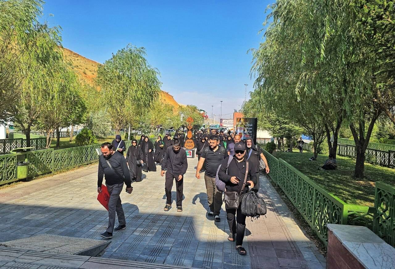 پیام آذری