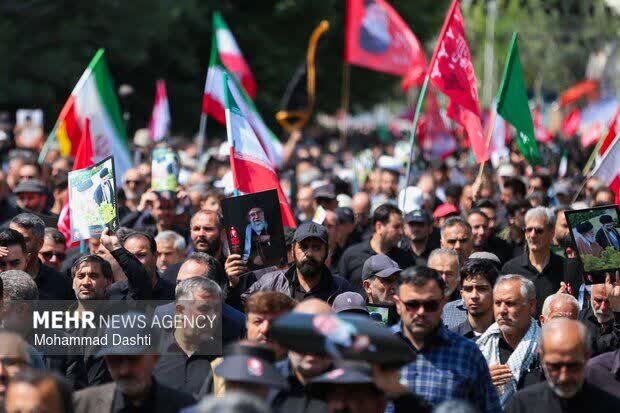 پیام آذری