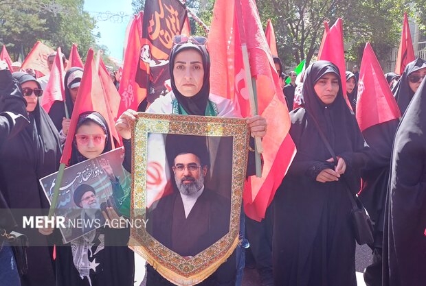 پیام آذری