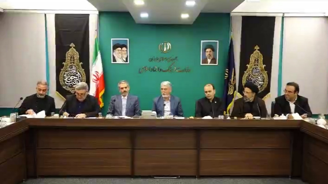 پیام آذری