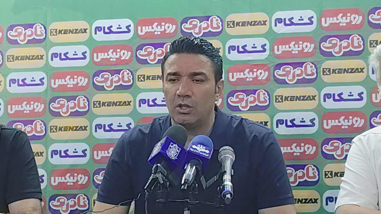 نکونام: بازیکنانم تنها از ۳۰ درصد توانشان در مقابل پیکان استفاده کردند