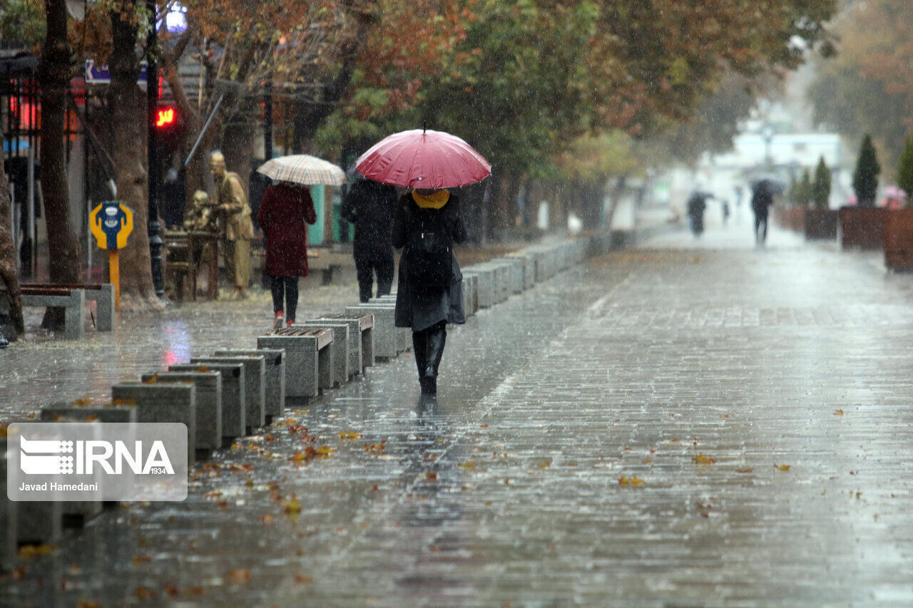 رگبار باران در راه نیمه شمالی آذربایجان‌شرقی