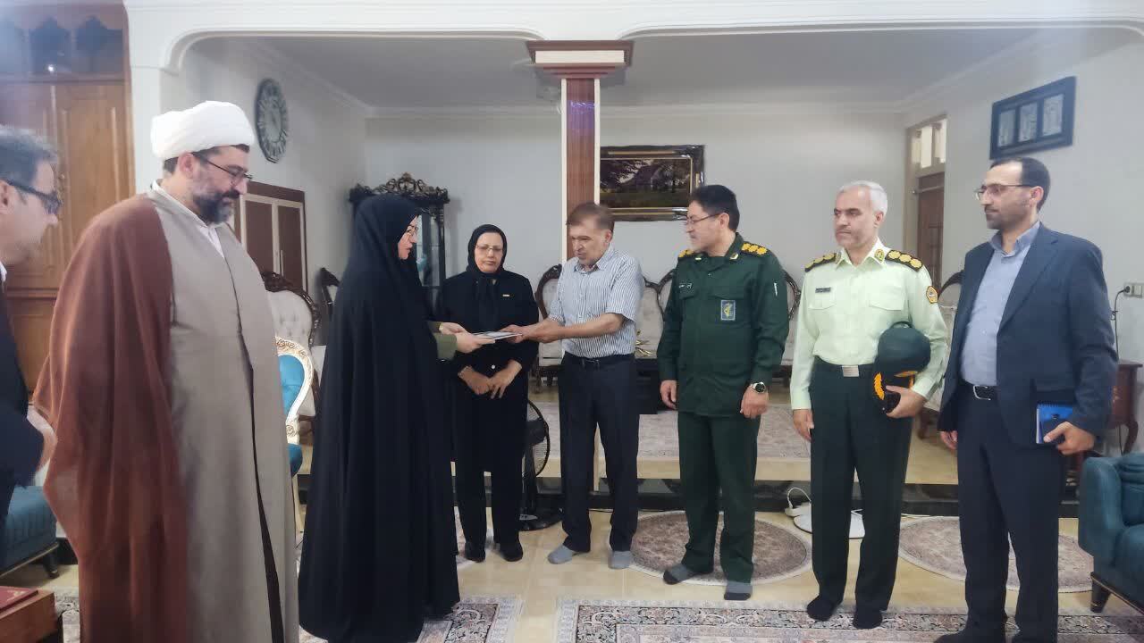 پیام آذری