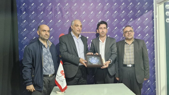 پیام آذری
