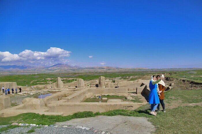 رفع مشکلات حسنلو و تکمیل روند ثبت جهانی روستا با جدیت دنبال شود