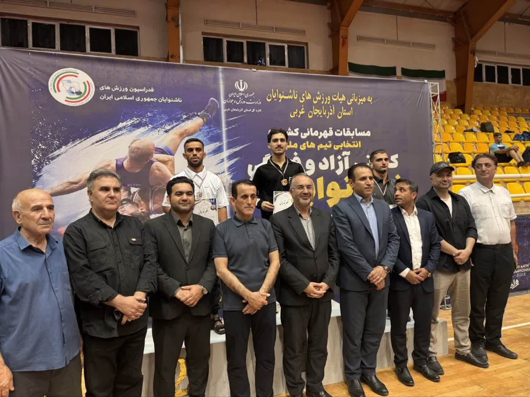 پیام آذری