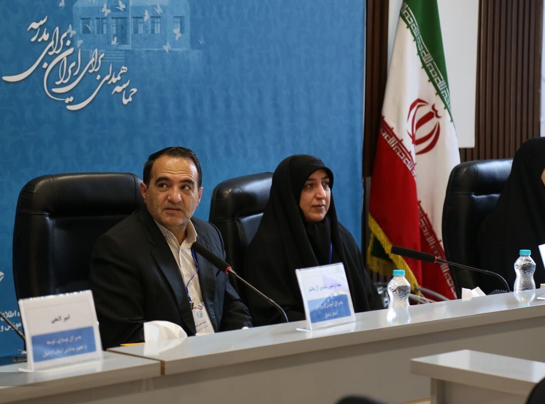 پیام آذری