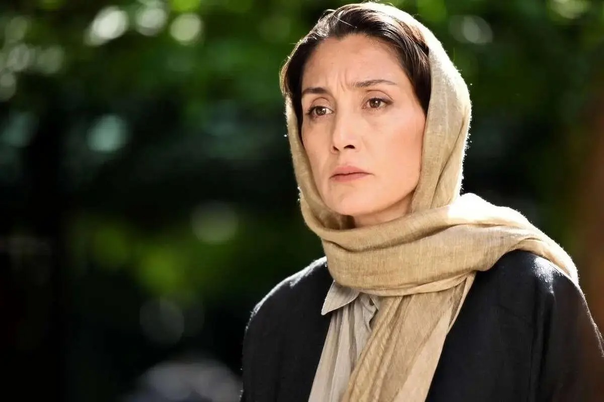 سفر در زمان؛ چهرۀ «هدیه تهرانی» ۲۲ سال قبل در «یک بوس کوچولو»