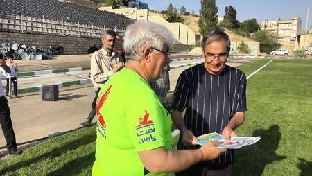 پیام آذری