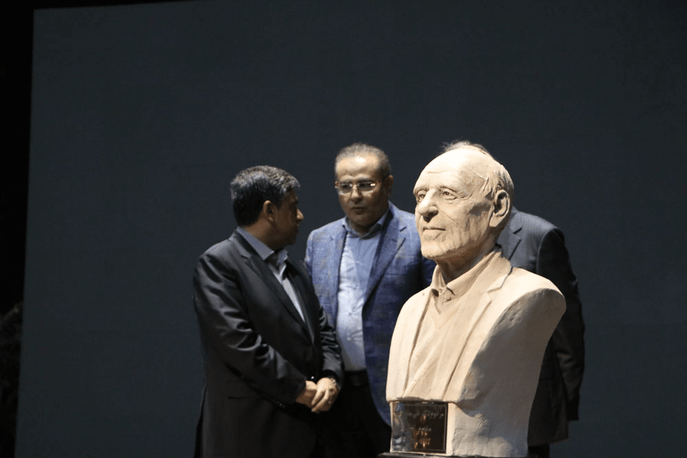 پیام آذری