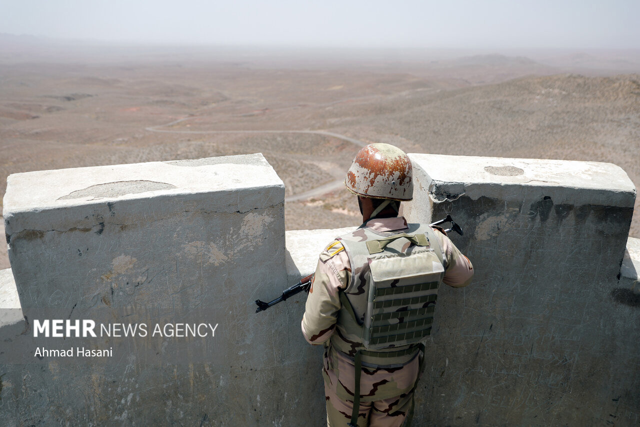 استرداد ۲۴ عابر غیرمجاز توسط مرزبانان هنگ مرزی ارومیه