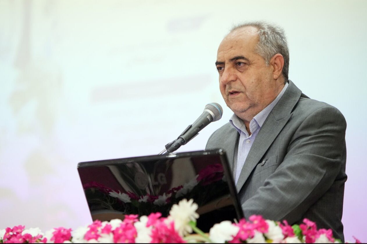 استاندار آذربایجان شرقی بر نقش بی‌بدیل پزشکان در سلامت جامعه تأکید کرد