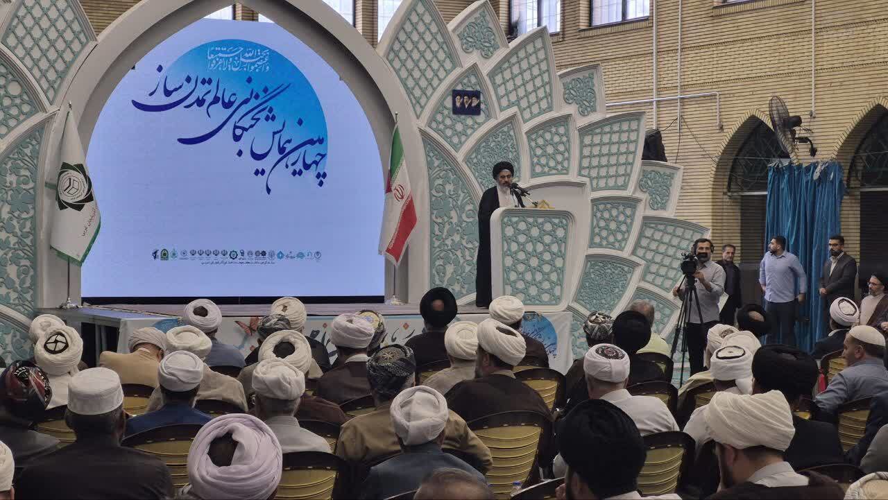 برگزاری چهارمین همایش بزرگ نخبگانی عالم تمدن ساز در ارومیه