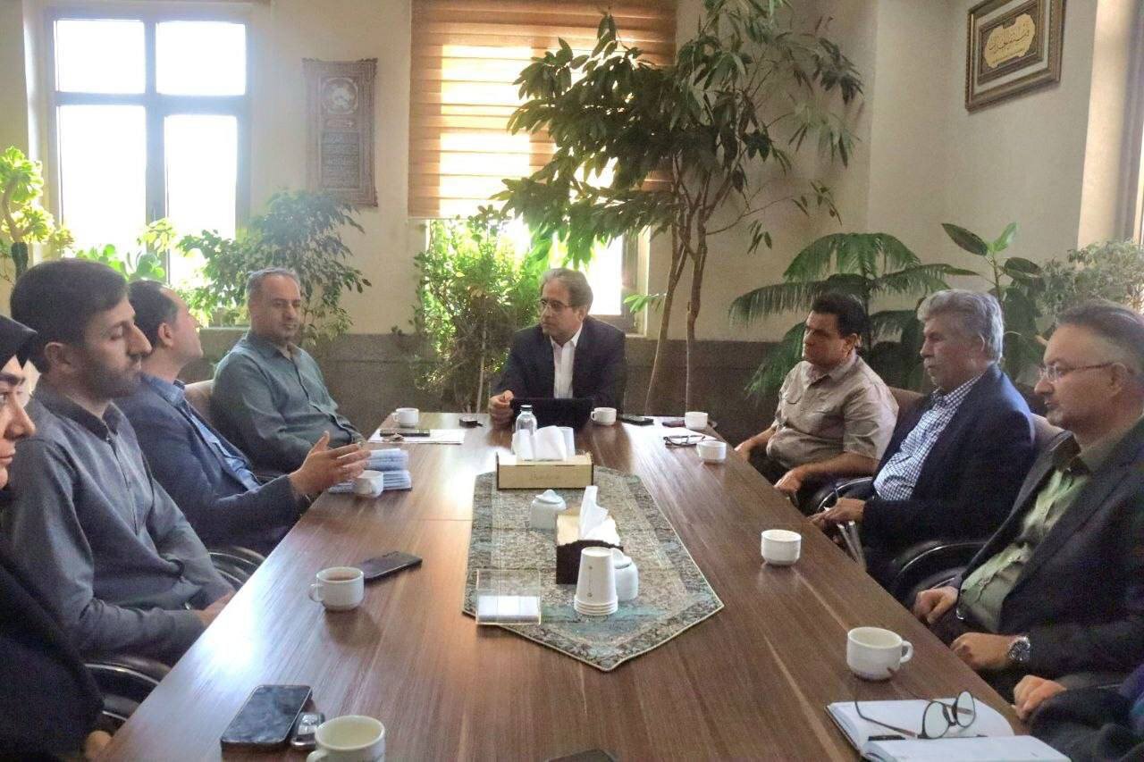 تشکل‌های زیست‌محیطی در تصمیم‌گیری‌های استان نقش مؤثرتری ایفا کنند