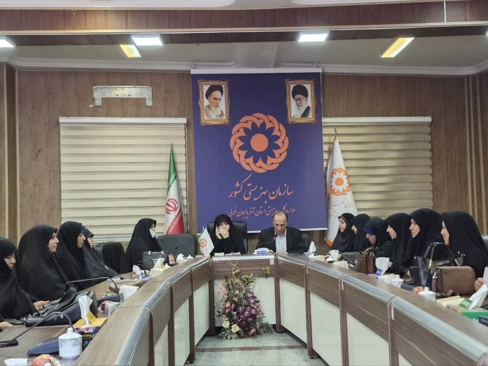 زنان؛ روایتگران و ادامه‌دهندگان راه رهبر شهید انقلاب