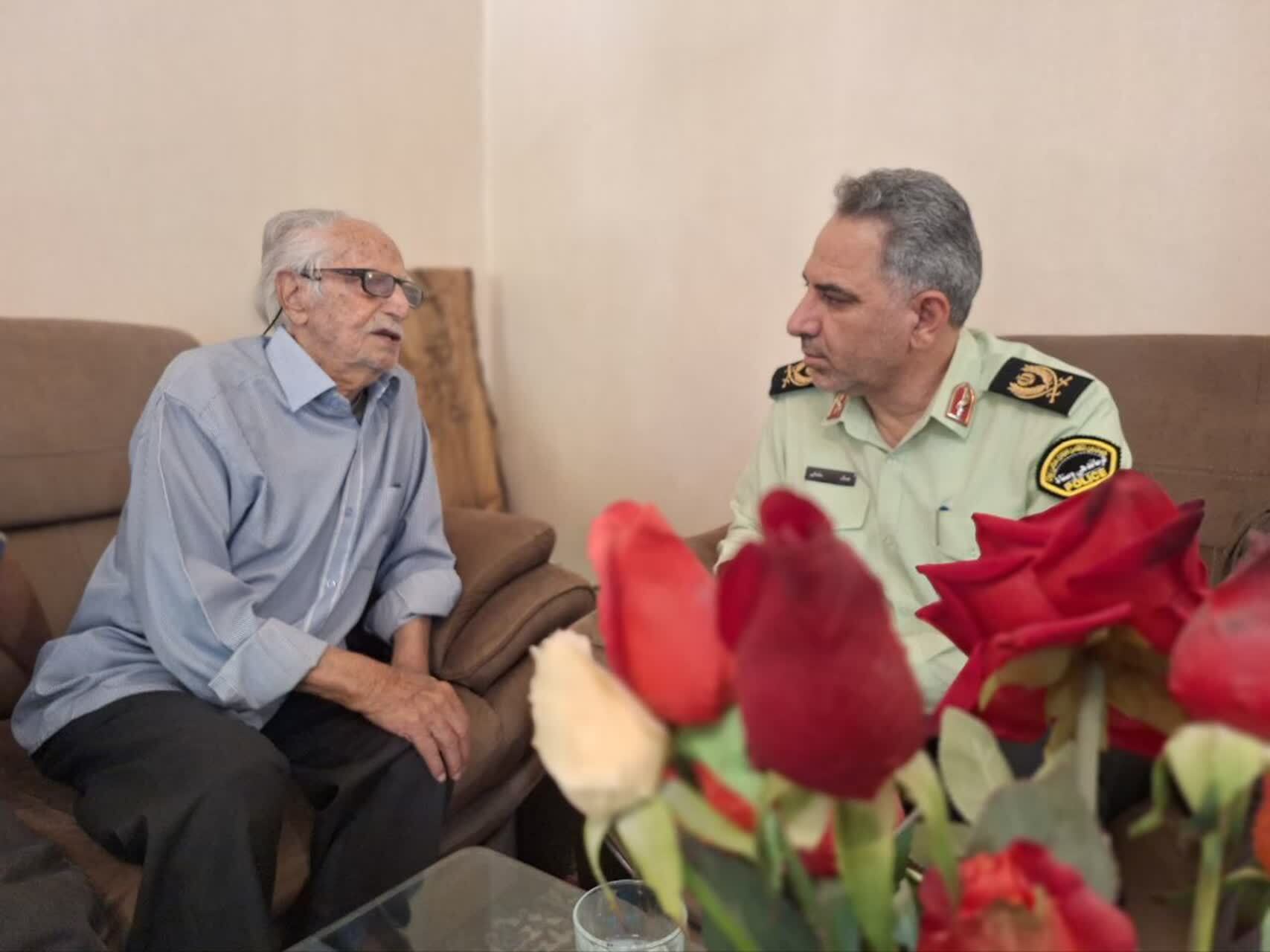 پیام آذری