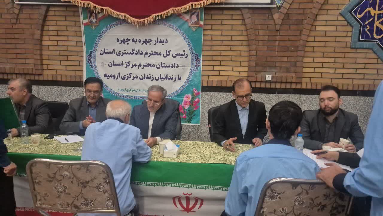 پیام آذری