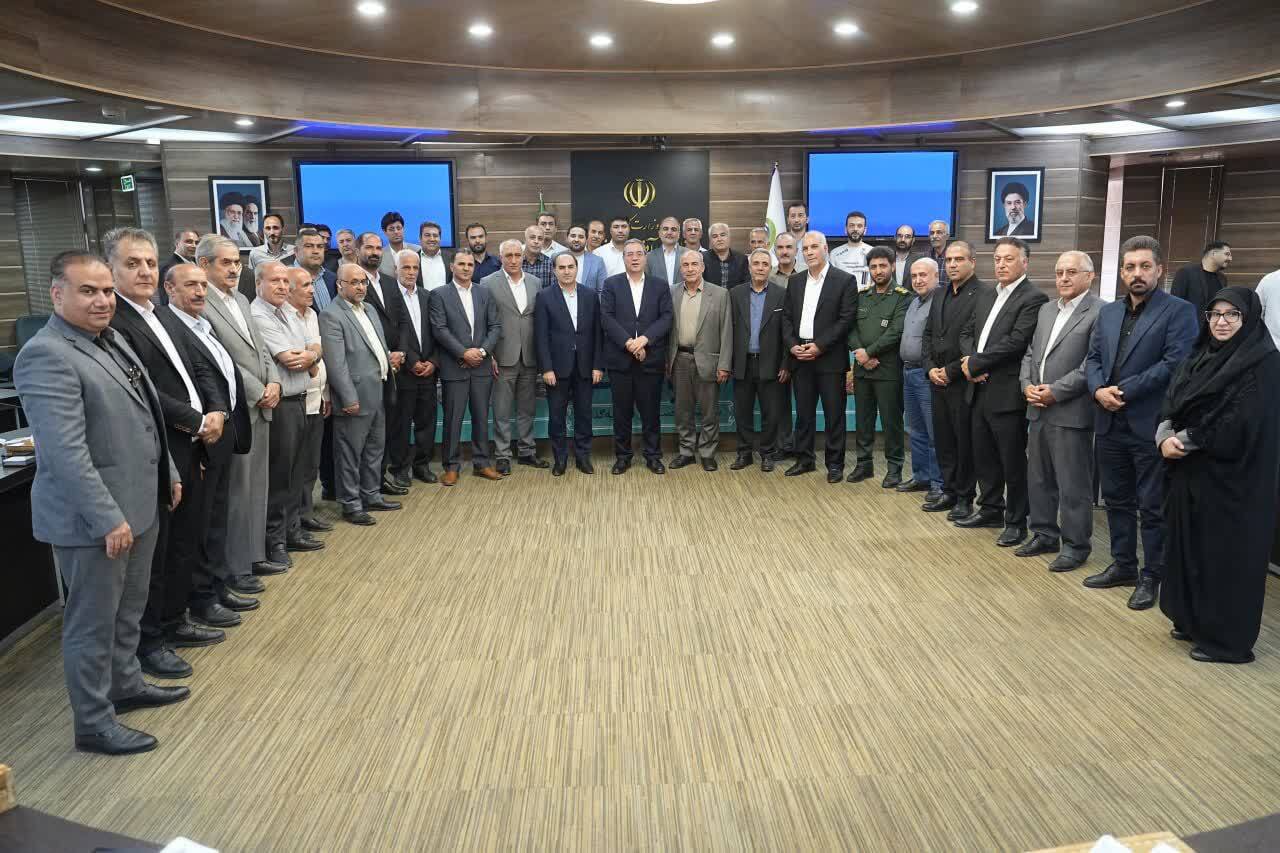 پیام آذری