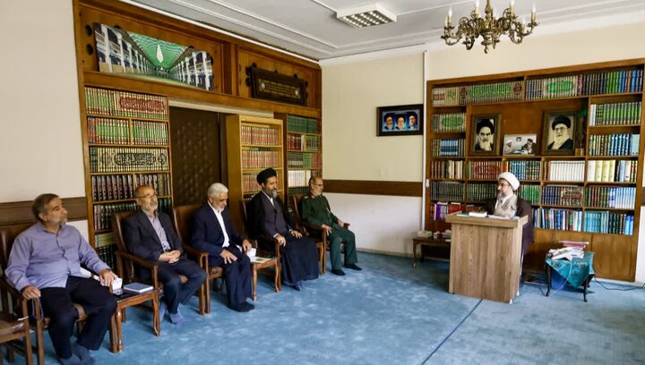 پیام آذری