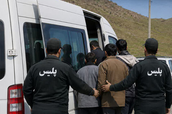 جمع‌آوری ۵ تبعه غیرمجاز در بخش کندوان میانه