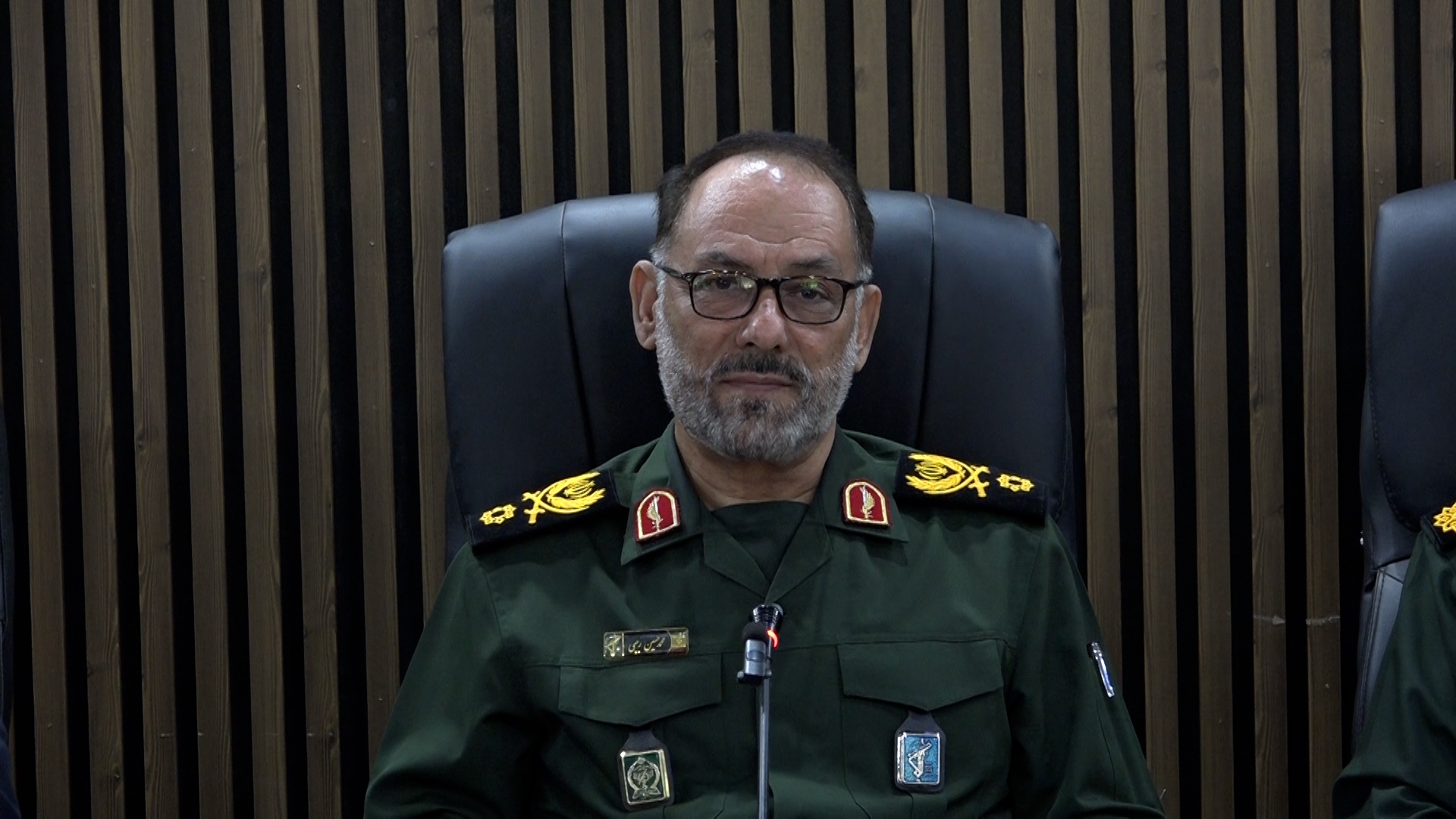 پیام آذری