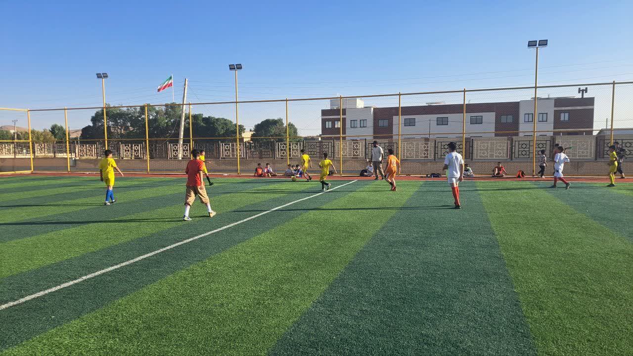 پیام آذری