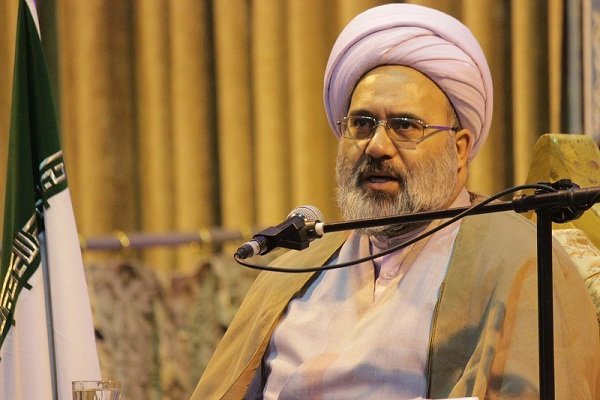 حسن زاده: جنگ رمضان نقطه عطف افول امپراطوری آمریکا است