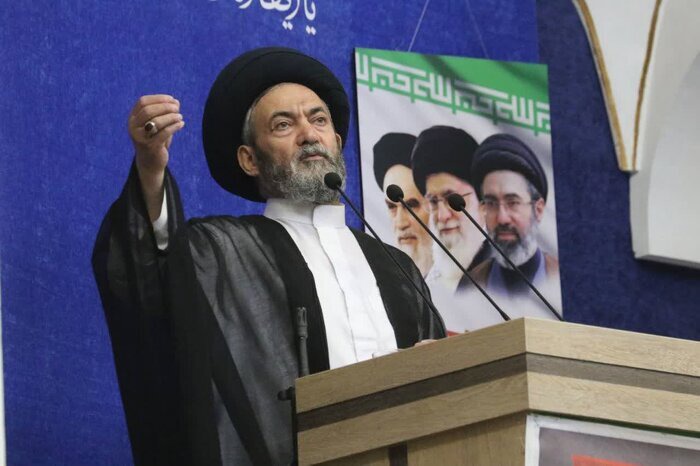 تحولات اخیر،؛ نشانه شکل‌گیری نظم جدیدی در جهان و افول هیمنه آمریکا است