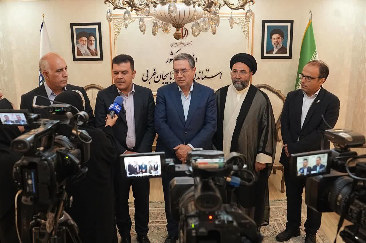 هم افزایی دولت و نخبگان برای جهش فناوری در آذربایجان غربی