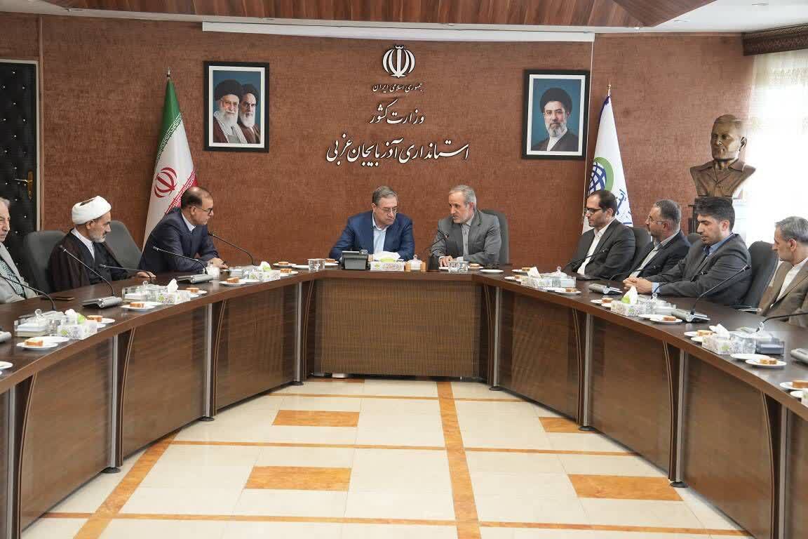 پیام آذری