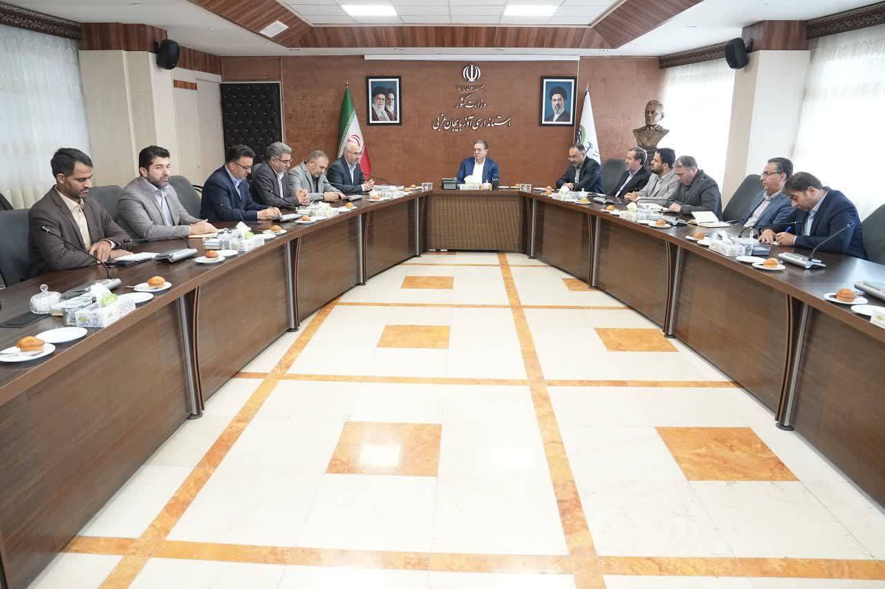 پیام آذری
