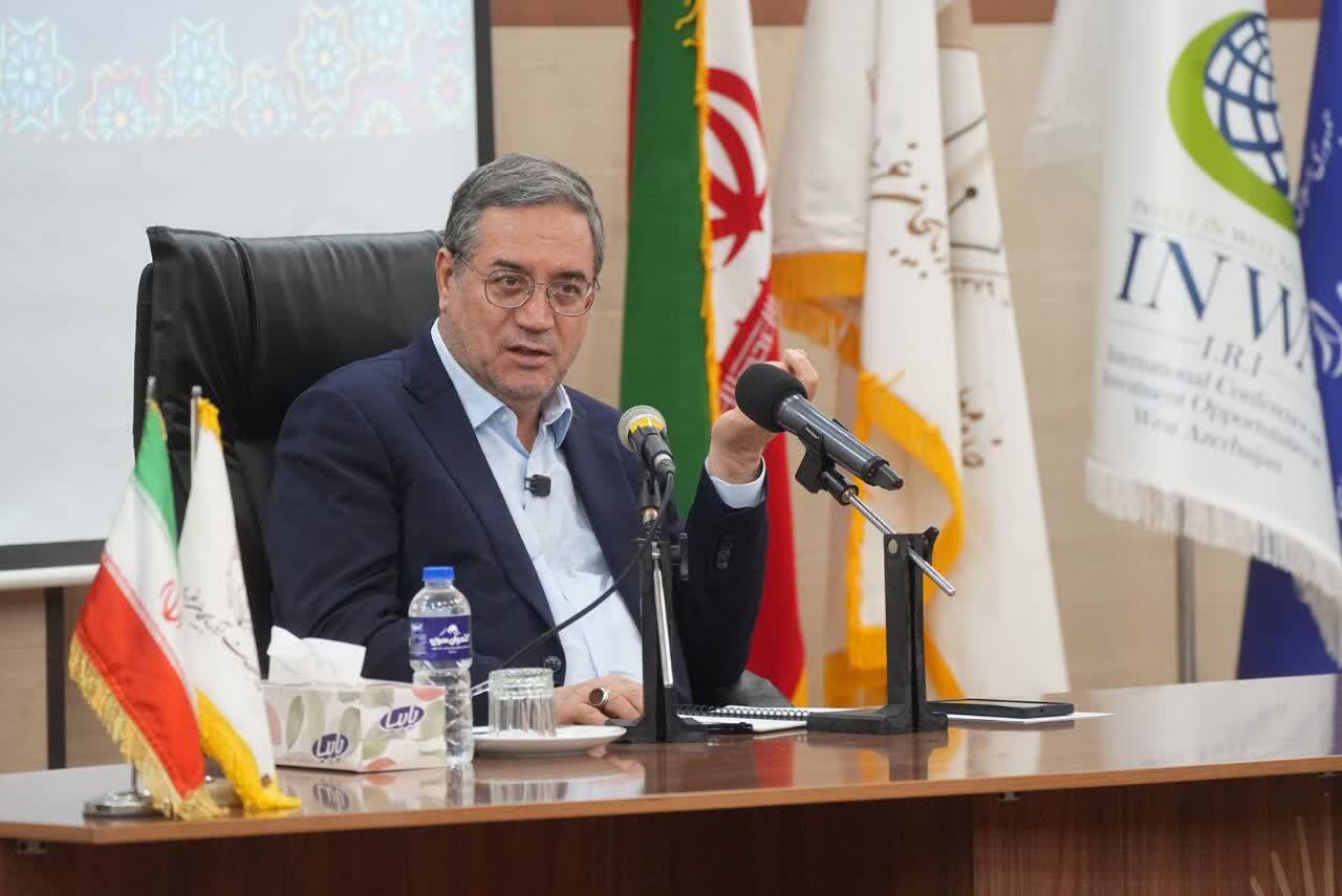 پیام آذری