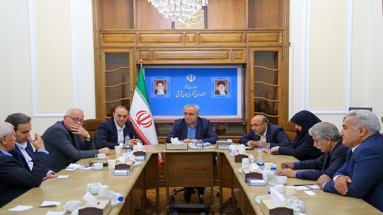 پیام آذری