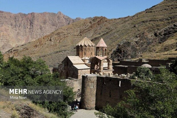 پیام آذری