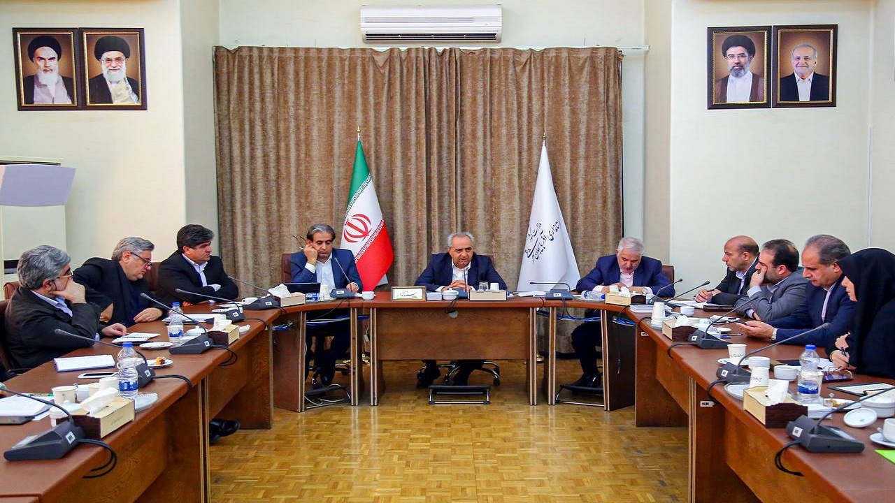 پیام آذری