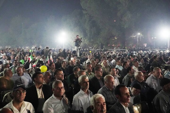 پیام آذری