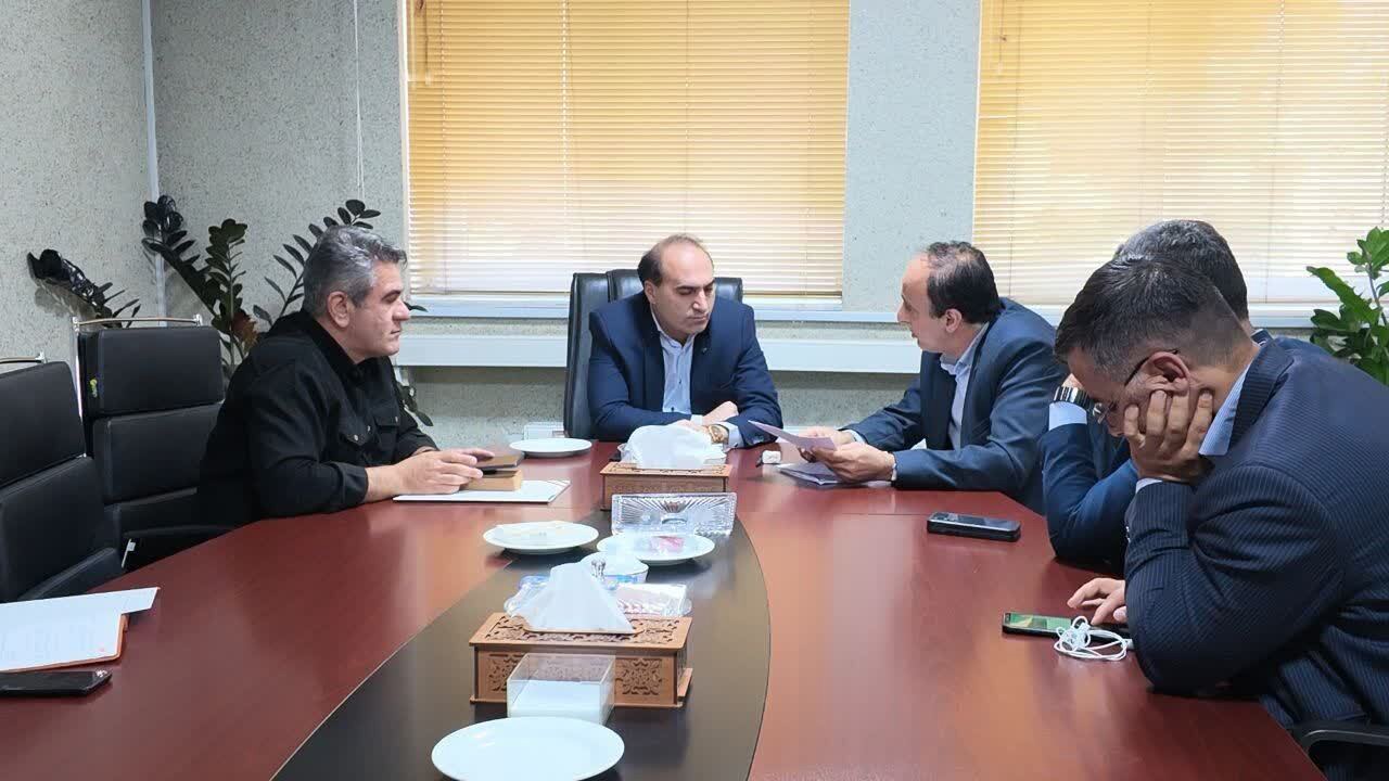 آغاز  نوسازی واحد‌های تولیدی آسیب دیده از جنگ در آذربایجان غربی