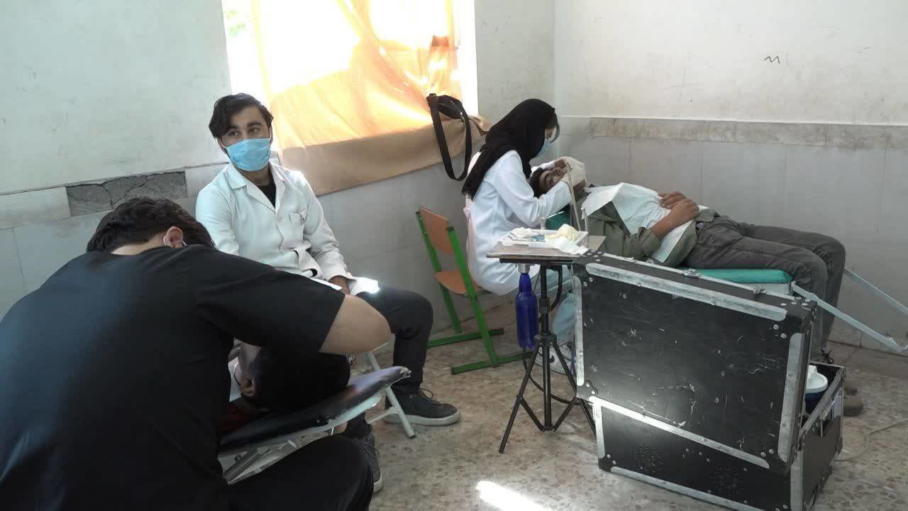 ارائه خدمات رایگان دندانپزشکی در روستای سیدتاج‌الدین خوی