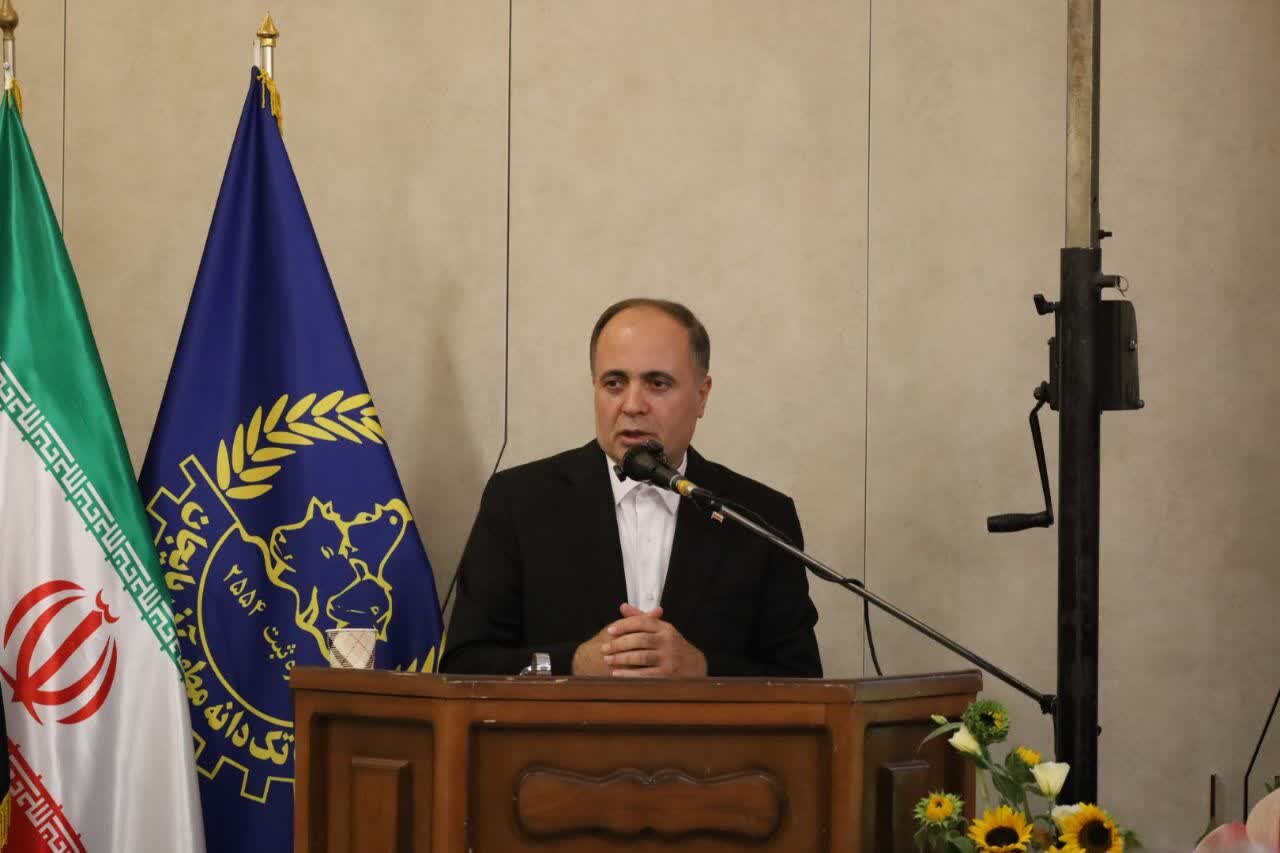 نوری: مرغداران نگران تأمین سوخت نباشند